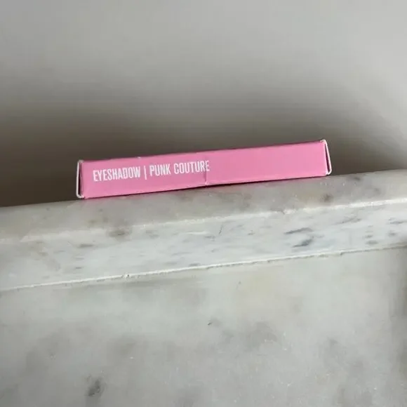 💜 JEFFREE STAR Punk Couture Eyeshadow, Grey - Picture 6 of 6